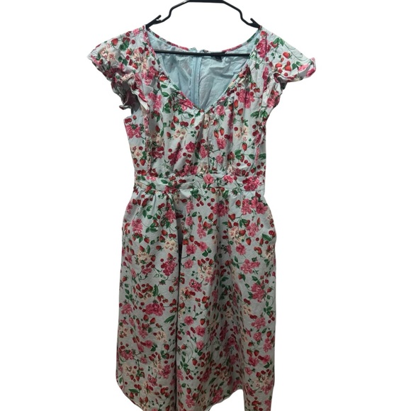 Ann Taylor Strawberry Cherry Floral Flutter Sleeve Flare Midi Dress Size 12 - Picture 2 of 6